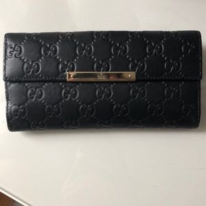 Black Gucci Wallet